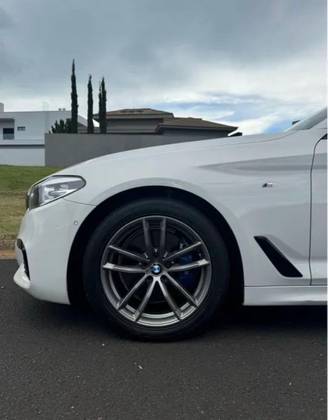 BMW 530i 2.0 16V TURBO GASOLINA M SPORT AUTOMÁTICO